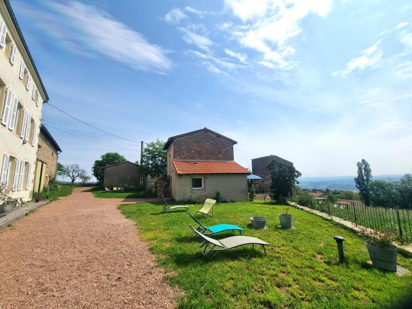 La Ferme Des Galoches Bed and Breakfast Villemontais Exteriör bild